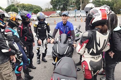 【職業車手指導-大重機安駕訓練營】